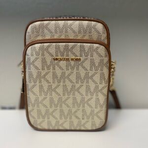 Michael Kors Tan and Brown md ns chain crossbody